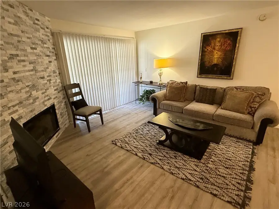 2200 S Fort Apache Road #2172, Las Vegas, NV 89117 - #2