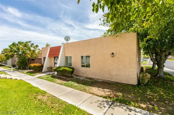 3638 Villa Knolls East Drive, Las Vegas, NV 89120