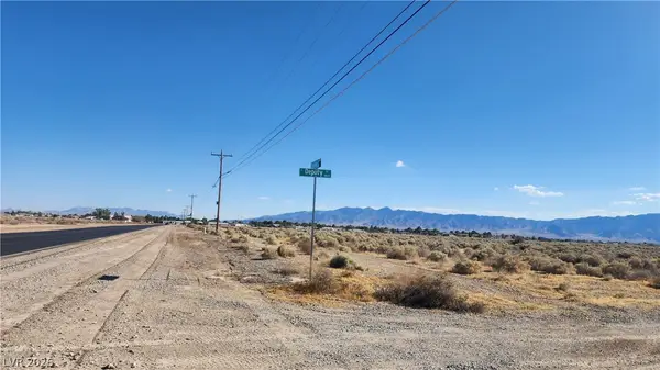 1621 E Deputy Street, Pahrump, NV 89048