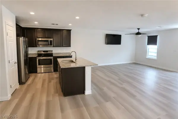4521 Dover Straight Street, Las Vegas, NV 89115
