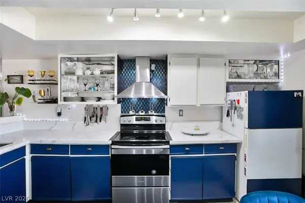2080 Karen Avenue #94, Las Vegas, NV 89169
