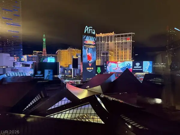 3722 S Las Vegas Boulevard #807, Las Vegas, NV 89158