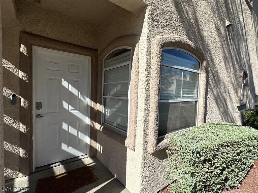 5415 W Harmon Avenue #1056, Las Vegas, NV 89103 - #1