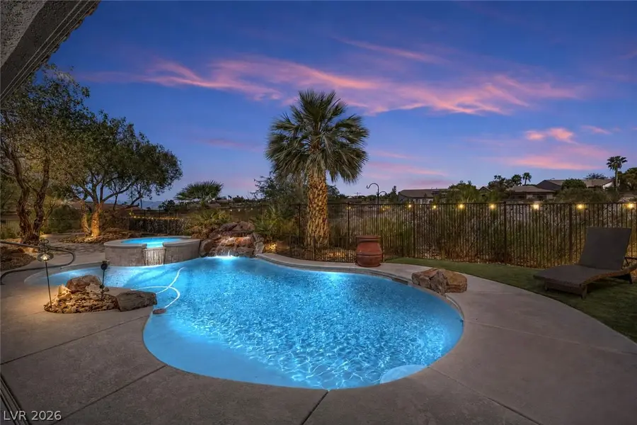 2992 Foxtail Creek Avenue, Henderson, NV 89052 - #3