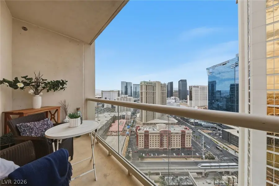 135 E Harmon Avenue #2721, Las Vegas, NV 89109 - #2
