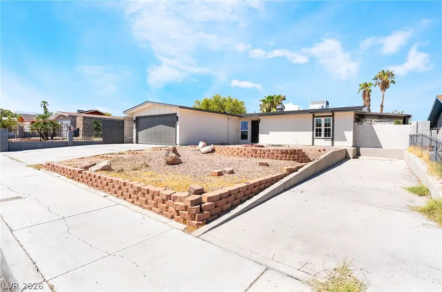 6504 Dinning Avenue, Las Vegas, NV 89107 - #2