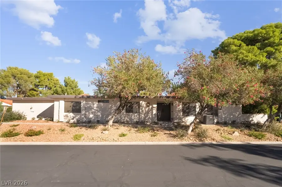 3464 Manzano Circle, Las Vegas, NV 89121 - #3