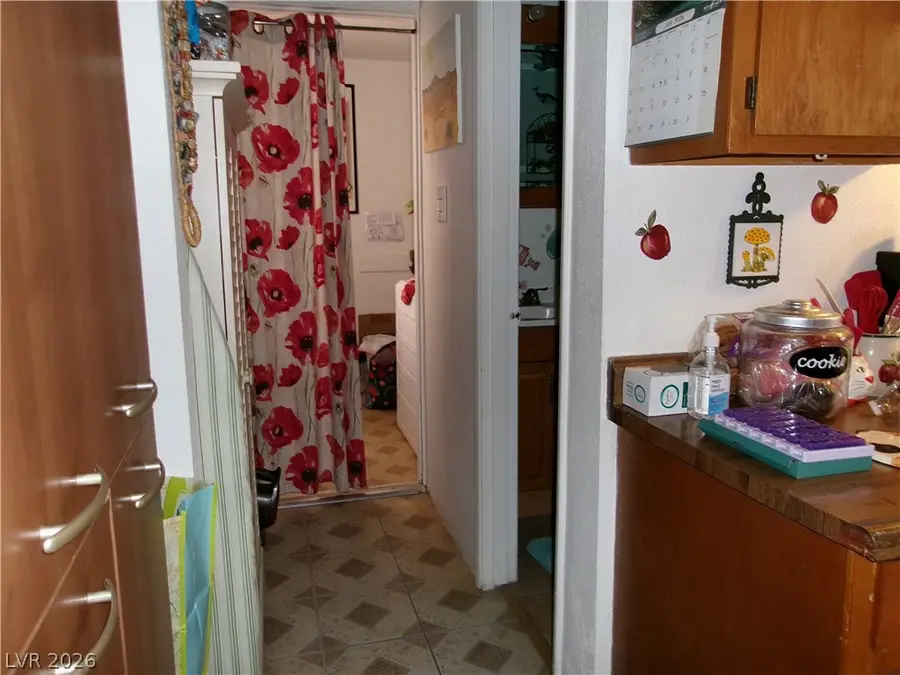 47 E Pacific Avenue, Henderson, NV 89015 - #3