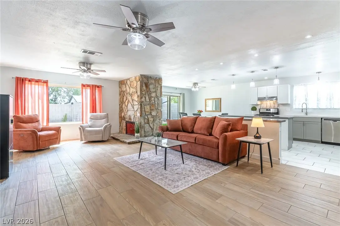 105 S Cimarron Road, Las Vegas, NV 89145 - #1