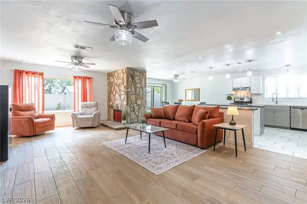105 S Cimarron Road, Las Vegas, NV 89145