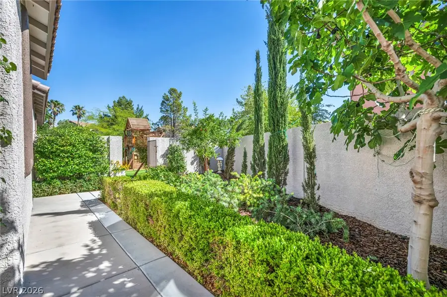 11464 Diveley Avenue, Las Vegas, NV 89138 - #3