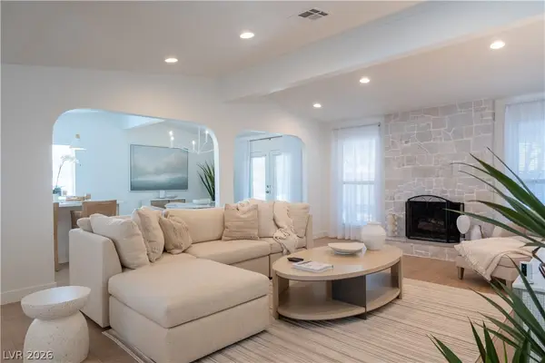 8817 Pesaro Drive, Las Vegas, NV 89117