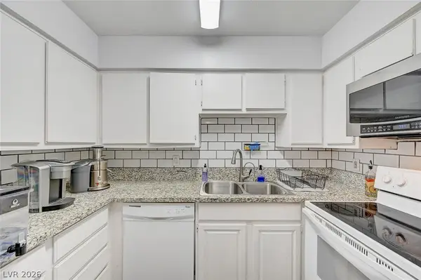 3151 Soaring Gulls Drive #1024, Las Vegas, NV 89128