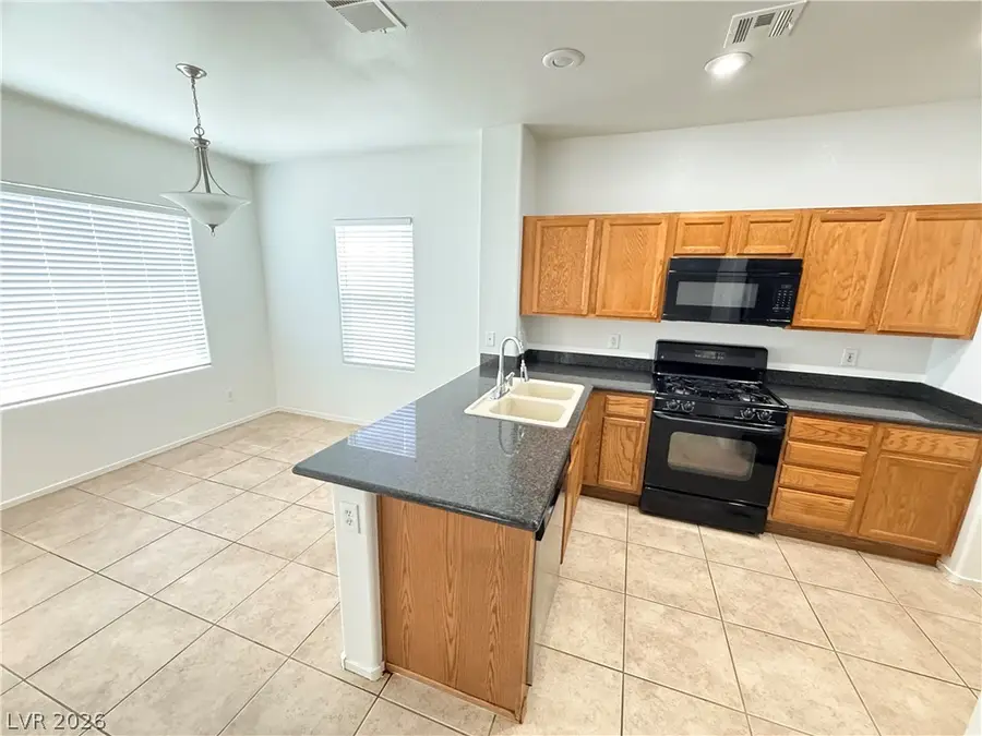 11231 Kenyan Sunshine Court, Las Vegas, NV 89138 - #3