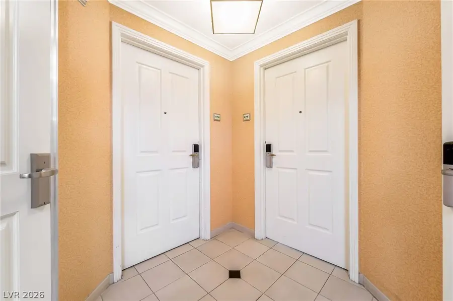 135 E Harmon Avenue #08718, Las Vegas, NV 89109 - #2