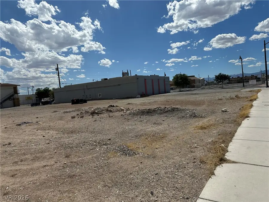 315 W Monroe Avenue, Las Vegas, NV 89106 - #3