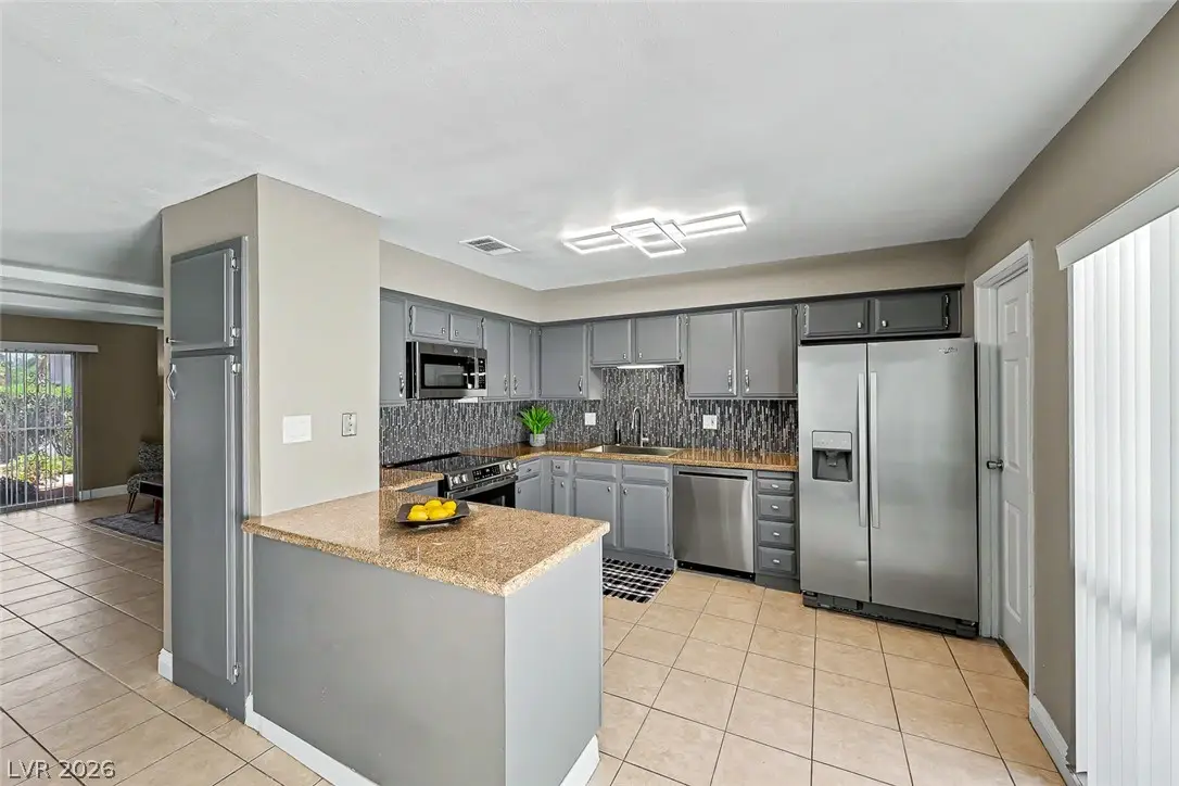 572 Willow Green Drive, Las Vegas, NV 89169 - #1