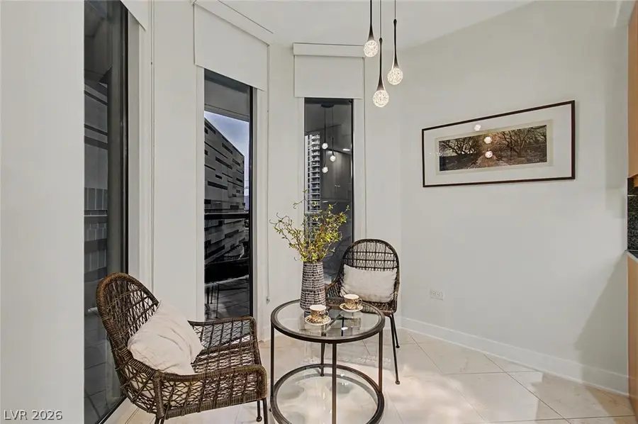 2877 Paradise Road #906, Las Vegas, NV 89109 - #3