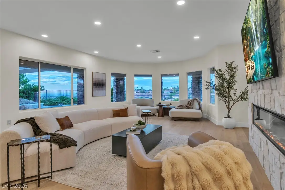 2734 Cherrydale Falls Drive, Henderson, NV 89052 - #1