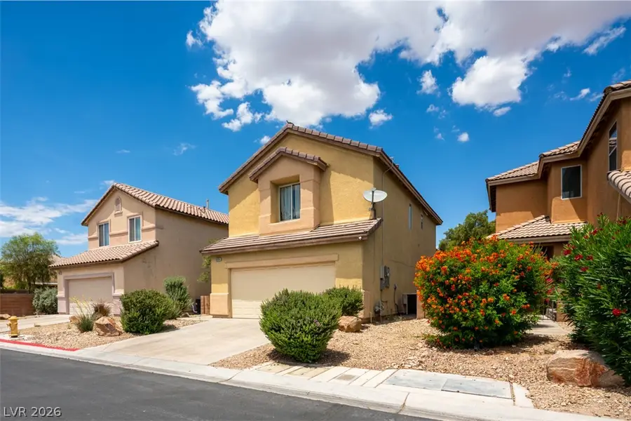 6338 Pronghorn Ridge Avenue, Las Vegas, NV 89122 - #2