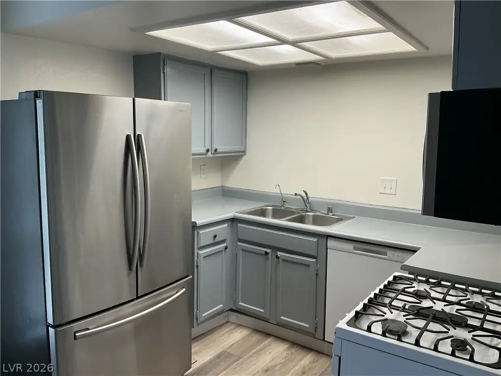 5175 Caliente Street #122, Las Vegas, NV 89119 - #1