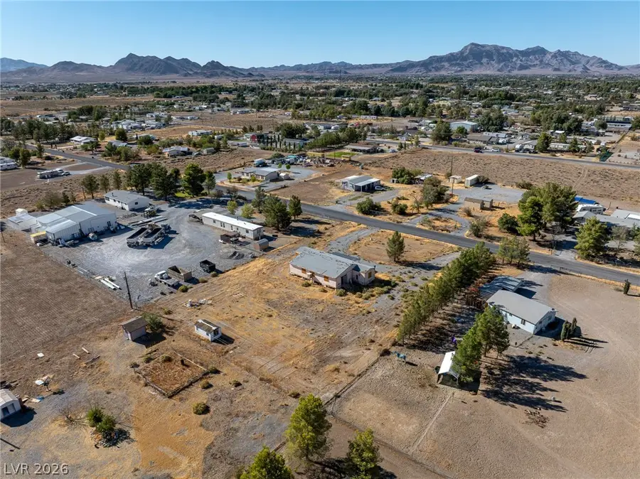 1611 W Irons Street, Pahrump, NV 89048 - #3