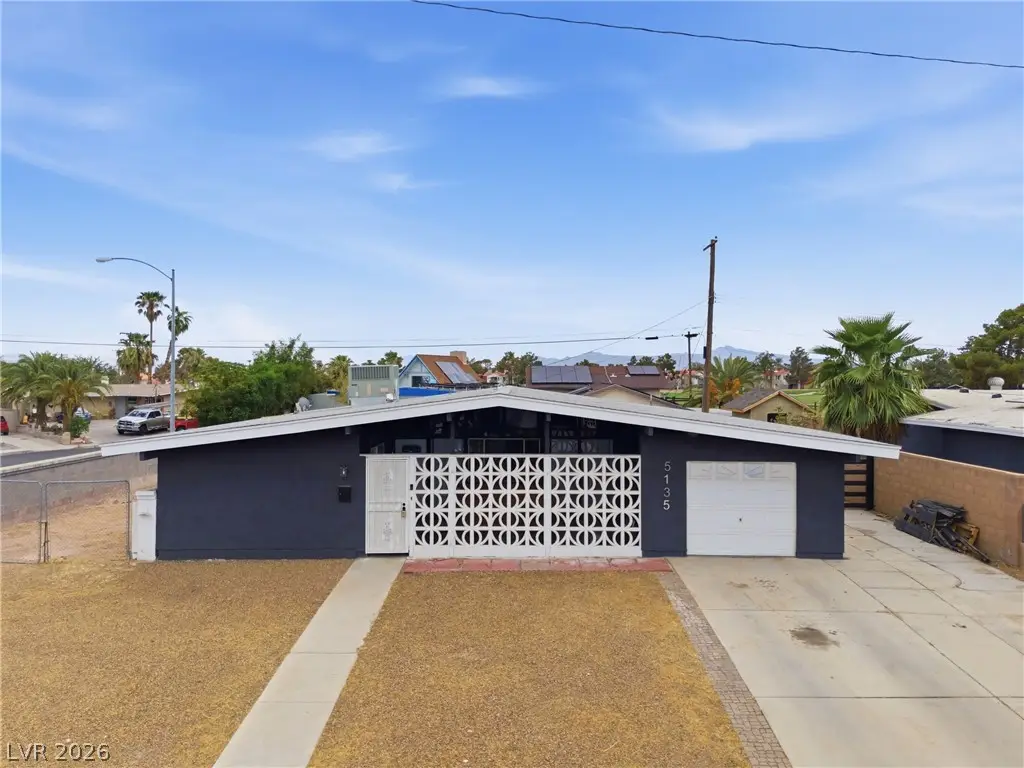 5135 Champions Avenue, Las Vegas, NV 89142 - #1