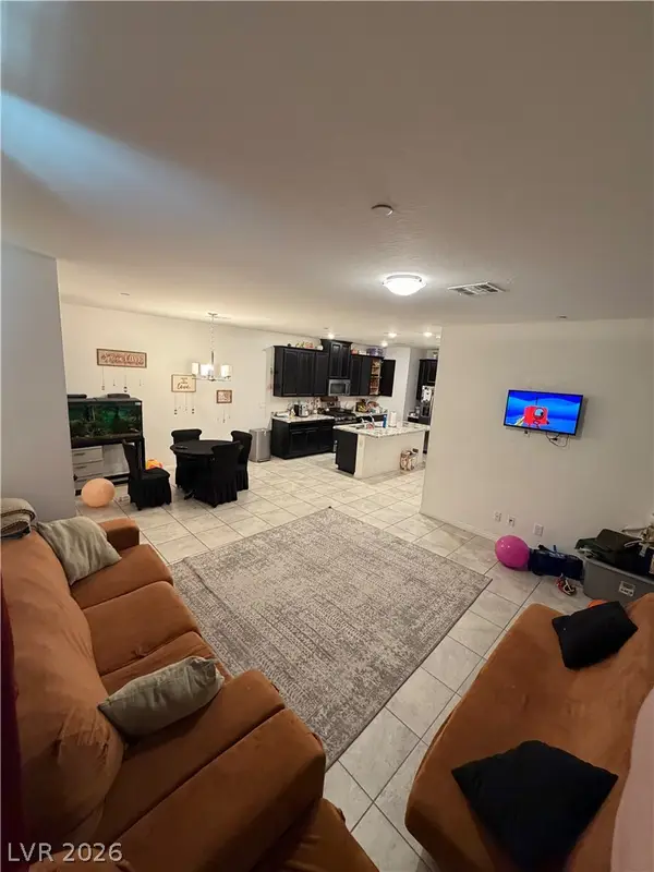 6562 Silver Estates, North Las Vegas, NV 89086