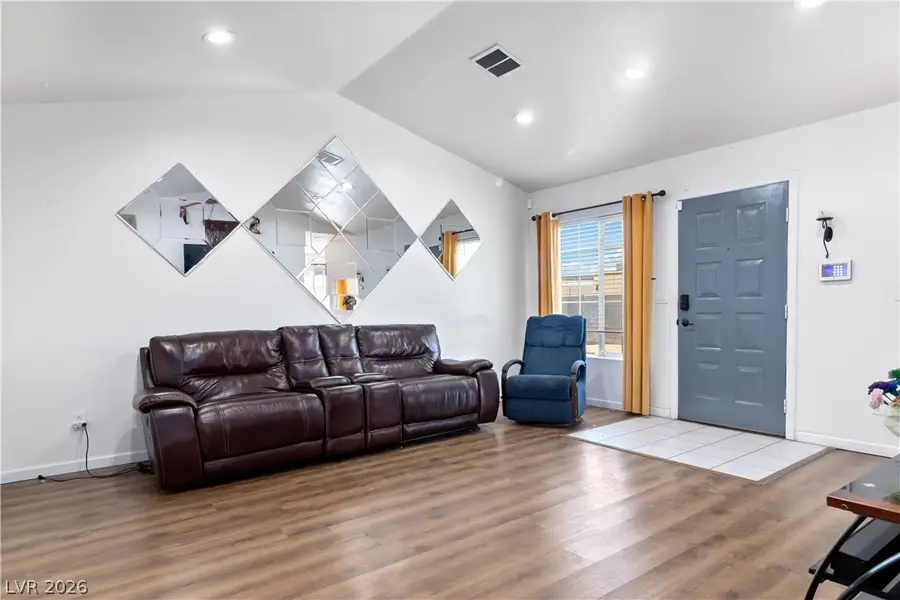5375 Angler Circle #101, Las Vegas, NV 89122 - #3