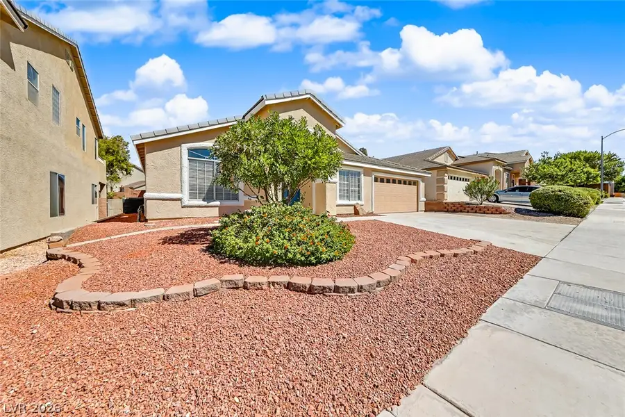 2734 Enchanted Isle Street, Henderson, NV 89052 - #2