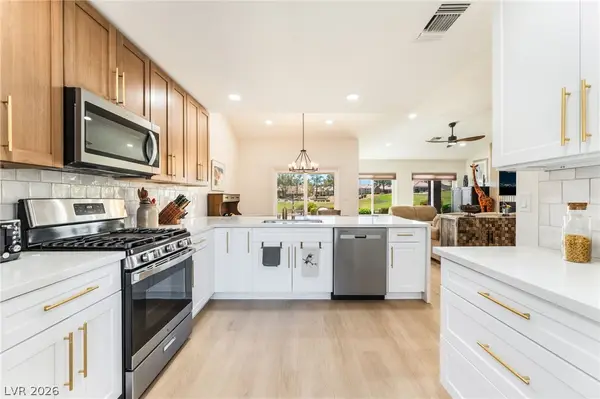 9369 Villa Ridge Drive, Las Vegas, NV 89134