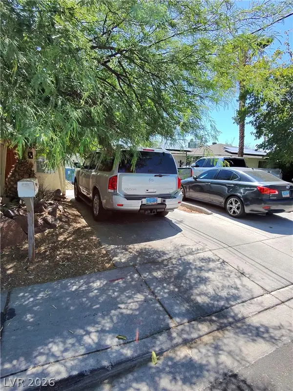 1217 S 10th Street, Las Vegas, NV 89104