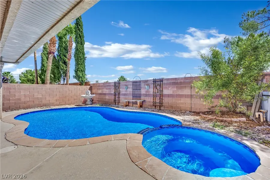 5041 Dancing Lights Avenue, Las Vegas, NV 89130 - #3