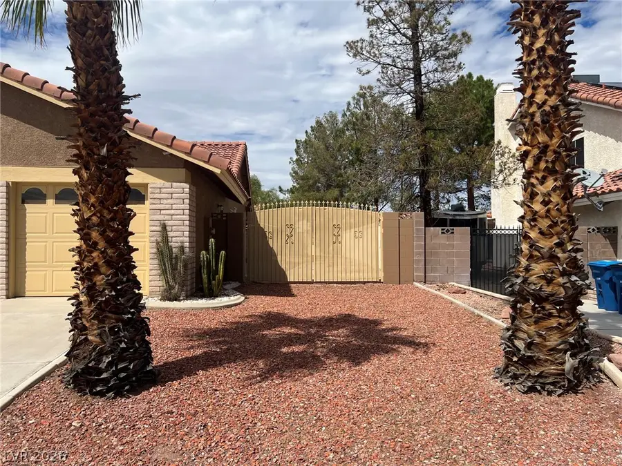 8304 Vibrant Drive, Las Vegas, NV 89117 - #3