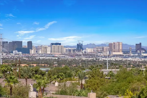 2500 Antique Blossom Avenue, Henderson, NV 89052