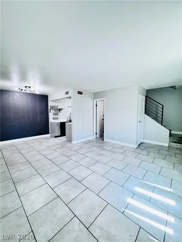 3671 Villa Knolls East Drive, Las Vegas, NV 89120 - #3