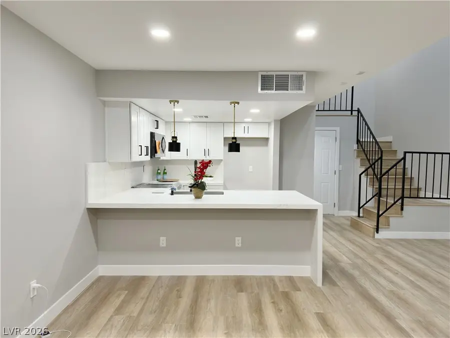 2471 Old Forge Lane #103, Las Vegas, NV 89121 - #2