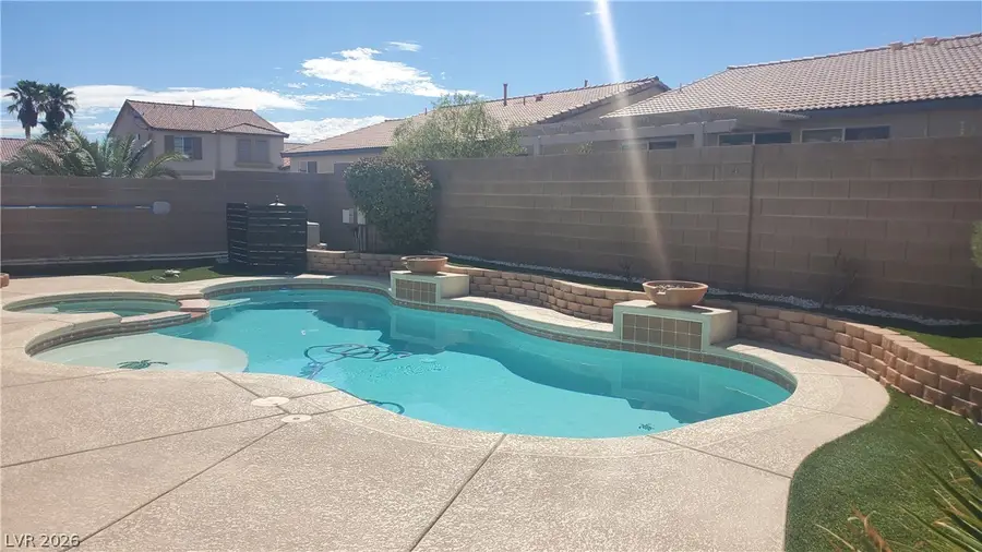 7471 Burnt Oak Avenue, Las Vegas, NV 89113 - #2