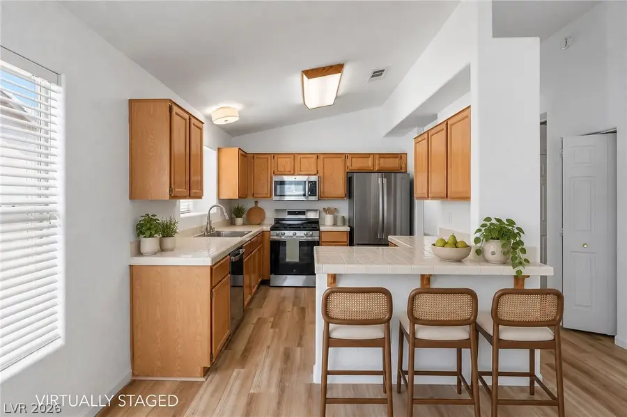 7816 Villa Finestra Drive, Las Vegas, NV 89128 - #3