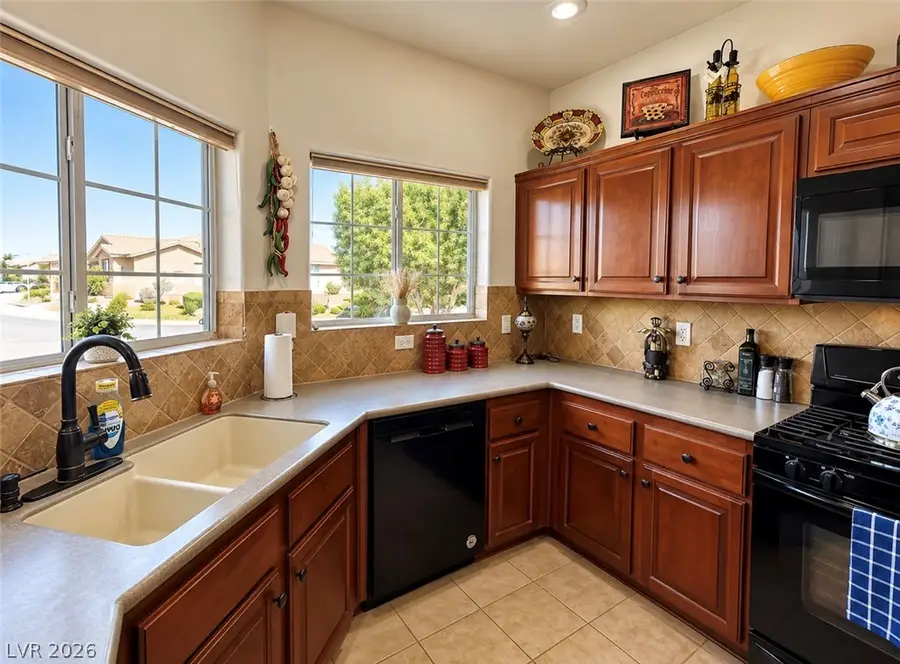 2681 Benton Cove Street, Laughlin, NV 89029 - #3
