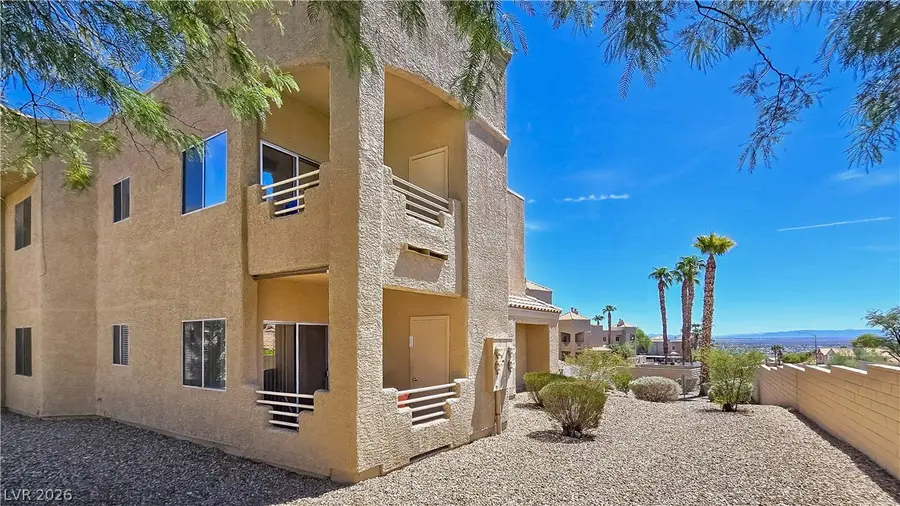 2240 Highpointe Drive #201, Laughlin, NV 89029 - #3