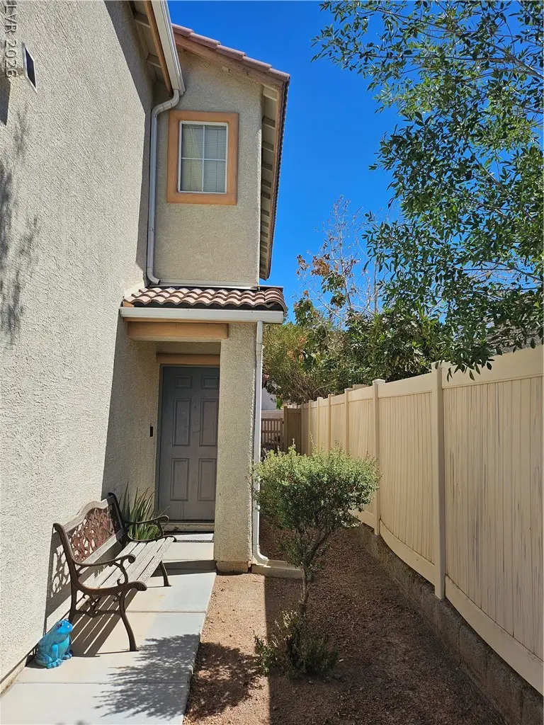 4212 Walnut Glen Drive, Las Vegas, NV 89115 - #2