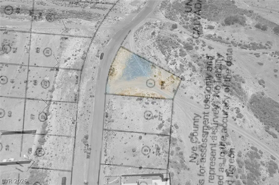 1060 S Firebird Circle, Pahrump, NV 89048 - #1