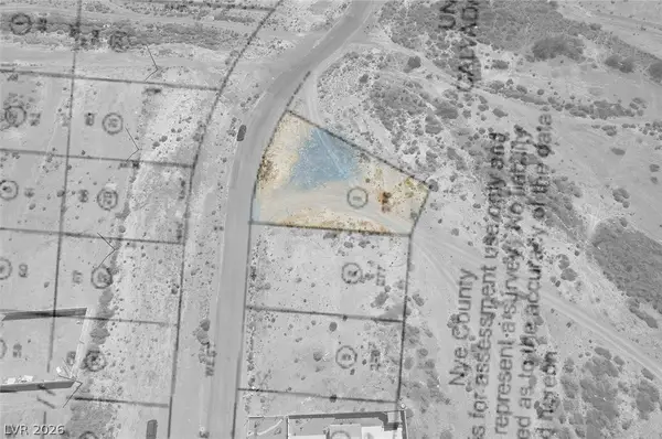 1060 S Firebird Circle, Pahrump, NV 89048