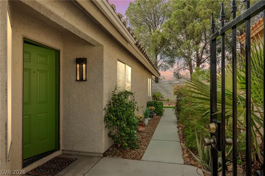 3213 Oyster Bay Street, Las Vegas, NV 89117 - #2