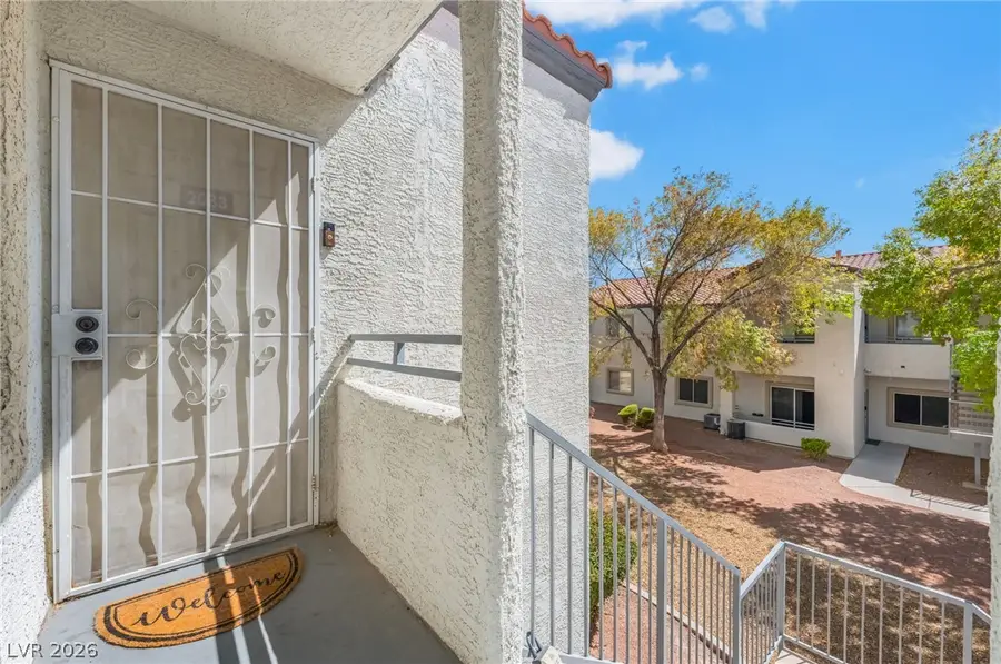 3318 N Decatur Boulevard #2083, Las Vegas, NV 89130 - #2