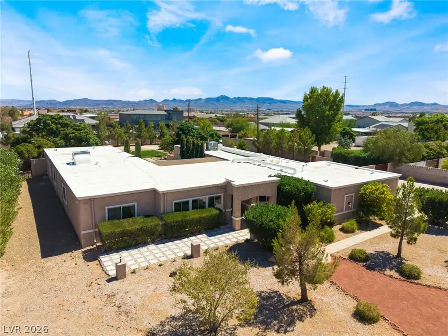 9120 Mohawk Street, Las Vegas, NV 89139 - #3