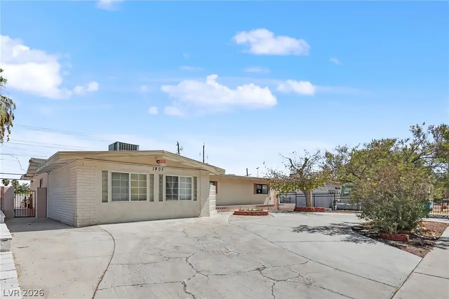 1905 S 17th Street, Las Vegas, NV 89104 - #3