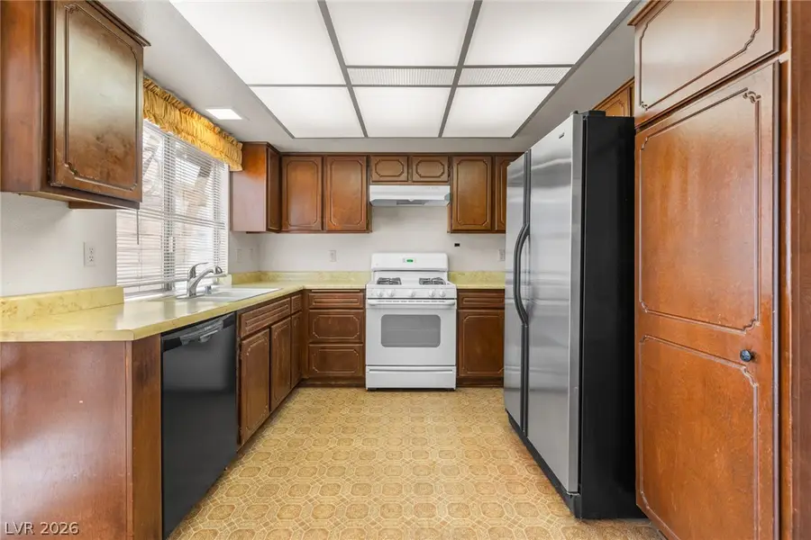 2613 Lourdes Avenue, Las Vegas, NV 89102 - #3