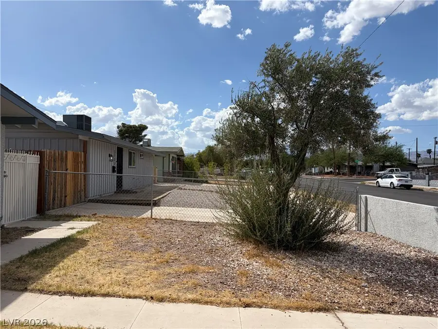 5701 Evergreen Avenue, Las Vegas, NV 89107 - #3